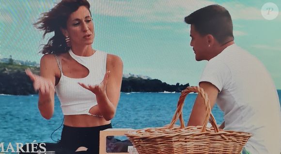 Il la trouve positive 
Sophie souhaite divorcer de Guillaume lors de l'épisode de "Mariés au premier regard" " du 28 avril, sur M6