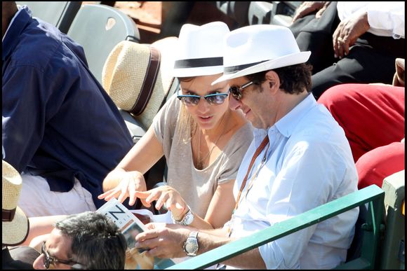 Celine Bosquet et Patrick Bruel - people à la quinzième journée des Internationaux de France de tennis de Roland Garros 2011. Rindoff-Jacovides / Bestimage