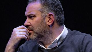 Bruce Toussaint absent de Bonjour ! Il va lui falloir du temps pour se remettre de ses vacances au bord de l’océan Atlantique