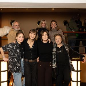 Justine Lacroix, Caroline Proust, Mathilde Seigner, Clémence Massart - Avant-première du film "Au cœur de nos terres" au Club de l'Etoile qui sortira sur France 2 le 4 mars à Paris le 17 février 2026. © Julien Sarkissian/Bestimage