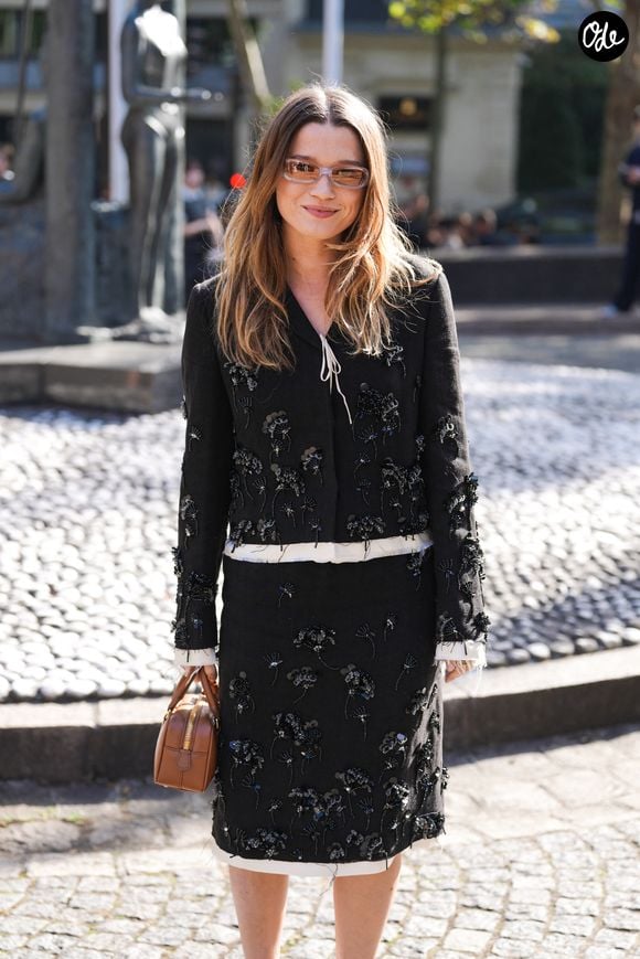 Rain Spencer au défilé Miu Miu prêt-à-porter Femme Printemps-Été 2027 lors de la Fashion Week de Paris, le 4 octobre 2026.

© Lucia Sabatelli / Bestimage