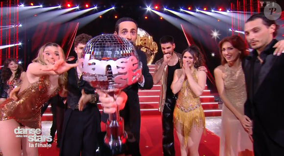 Dans cette saison 15 de Danse avec les stars

Finale de Danse avec les stars - capture d'écran TF1