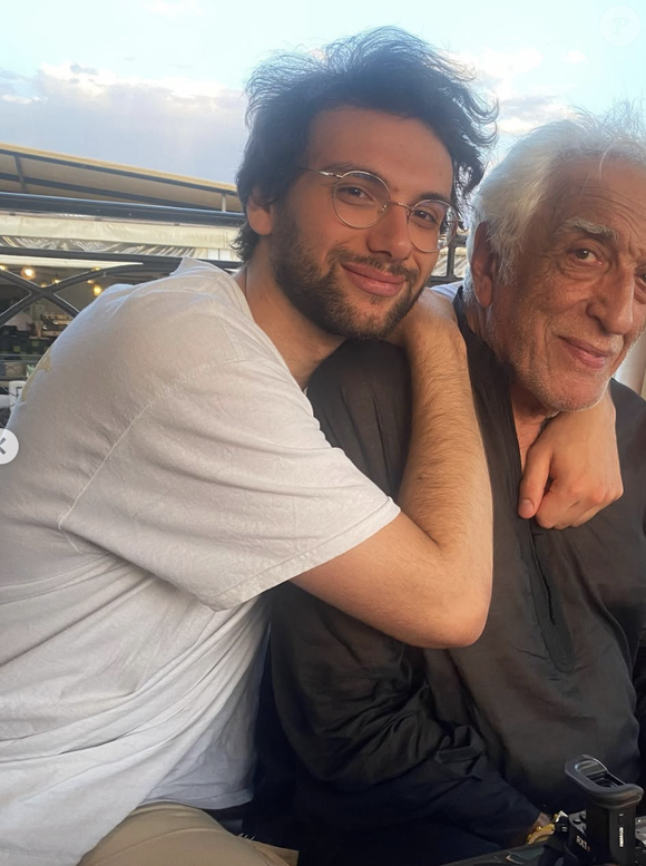Jules Darmon, le fils de Gérard Darmon et Mathilda May, sur Instagram