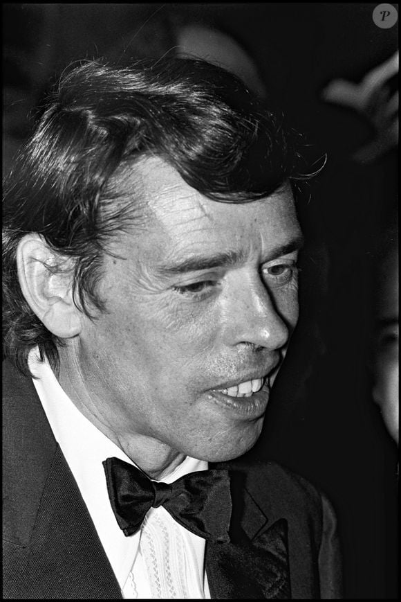Mais après sa séparation avec sa maîtresse et sa mort, la maison restera à l’abandon. Elle sera rachetée en 2004 par un Italien.
Jacques Brel au Festival de Cannes en 1972
©ANGELI-RINDOFF / BESTIMAGE