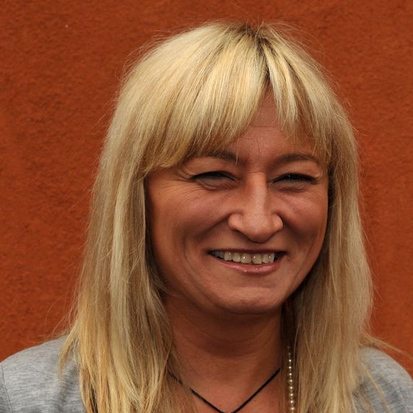 Christine Bravo arrive à l'espace VIP 'Le Village' pendant les Internationaux de France de Tennis 2009 à Roland Garros à Paris, France le 6 juin 2009. Photo by Gorassini-Guignebourg/ABACAPRESS.COM