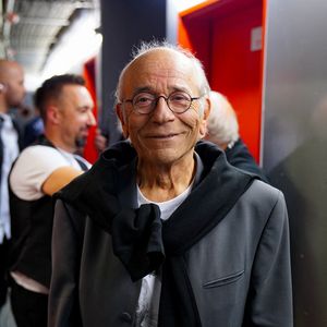 Il a notamment révélé avoir perdu 15 kilos après le drame.

Exclusif - Guy Balavoine à la première du spectacle hommage à Daniel Balavoine "Balavoine, ma bataille" à l'Elispace à Beauvais  le 25 septembre 2025. 

Photo : Anne-Sophie Guebey / Bestimage