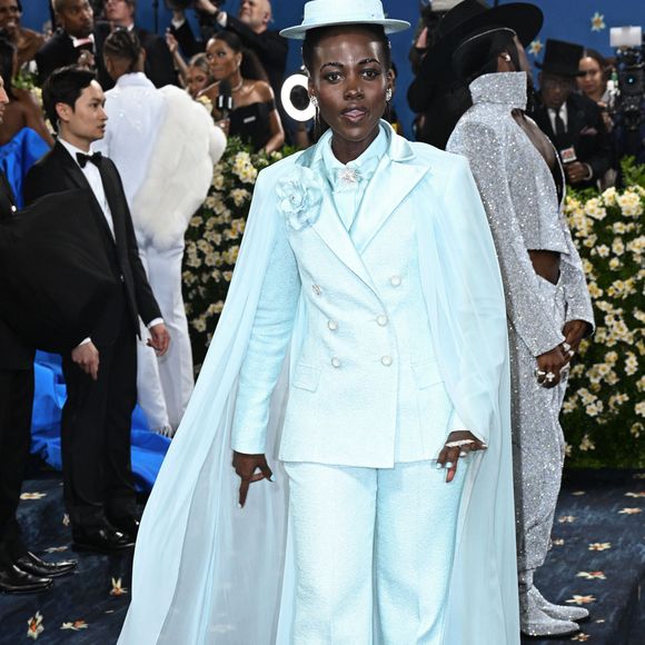 Lupita Nyong'o au gala de bienfaisance du Costume Institute 2025 - alias le Met Gala - célébrant l'ouverture de l'exposition « Superfine : Tailoring Black Style » qui s'est tenue le 5 mai 2025 au Metropolitan Museum of Art de New York. Starmax / Bestimage