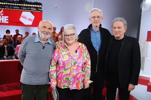 Exclusif - Gérard Jugnot, Josiane Balasko, Thierry Lhermitte et Michel Drucker - Enregistrement de l'émission Vivement dimanche consacrée à l'équipe du Splendid au studio Rive Gauche, présentée par M.Drucker, diffusée le 23 février 2025 sur France 3.
© Guillaume Gaffiot / Bestimage