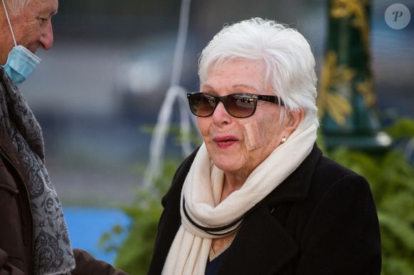 Elle était dans le portrait de "50' inside"

Line Renaud lors de l'inauguration du quai Jacques Chirac le 29 novembre 2021 à Paris, France. Photo by Nasser Berzane/ABACAPRESS.COM
