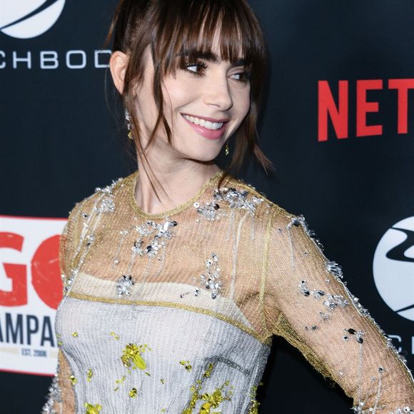 Cependant, un acteur apparu dans la saison 4 manquera à l'appel

Lilly Collins - Les célébrités assistent au 15ème Gala annuel GO Campaign à Los Angeles, le 8 octobre 2022. 
Crédit : Backgrid USA / Bestimage