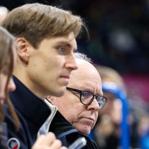 Le Prince Albert II de Monaco avec la Princesse Alexandra de Hanovre et son petit ami Ben Sylvester Strautmann assistent au programme court du patinage simple masculin lors de la quatrième journée des Jeux Olympiques d'hiver de Milano Cortina 2026 au Milano Ice Skating Arena le 10 février 2026 à Milan, Italie. Photo par Alexis Jumeau/ABACAPRESS.COM