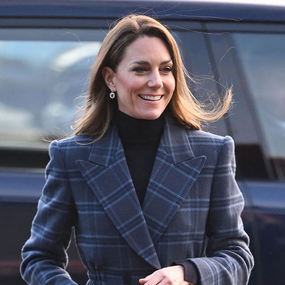 Le prince William, prince de Galles, et Catherine (Kate) Middleton, princesse de Galles, arrivent pour visiter l'Académie nationale de curling à Stirling, Royaume Uni, le 20 janvier 2026. © Backgrid UK/Bestimage