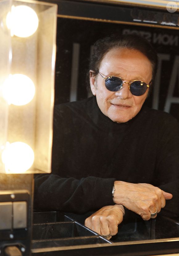 Exclusif - Portrait de Guillaume Durand à Paris, le 12 décembre 2022.
© Cédric Perrin/Bestimage