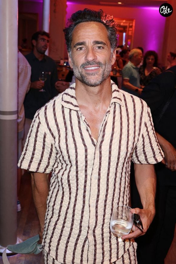 Florent Peyre participe à la séance photo de « La Soirée des Champions du CNOSF » le 23 juin 2026 à Paris, en France. Photo de Jérôme Domine/ABACAPRESS.COM