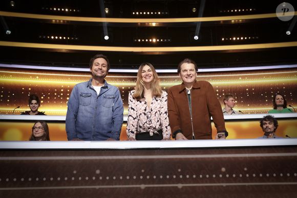 Exclusif - Bertrand Chameroy, Benabar, Hélèna Noguera, lors de l'enregistrement de l'émission "100% Logique", présentée par C.Féraud et diffusée le 18 avril 2026 sur France 2, à Paris, France, le 20 février 2026. © Jack Tribeca/Bestimage