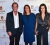 Vincent Lindon et Marie Drucker 

Vincent Lindon, Cécile Duffau et Marie Drucker foulent le tapis rouge du Global Gift Gala 2022 à l'hôtel Four Seasons George V, le 19 novembre 2022 à Paris, en France. Photo : Shootpix/ABACAPRESS.COM