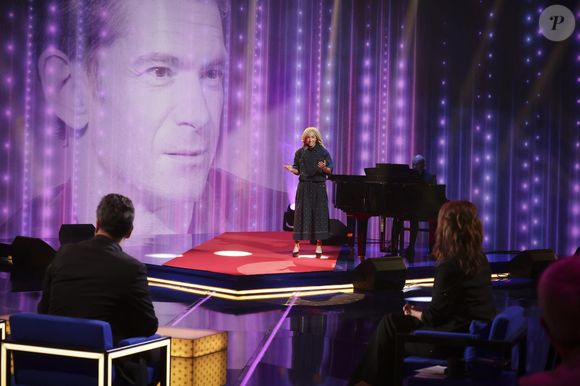 Exclusif - Monroe (Gagnante de Prodiges) pour les surprises lors de l'enregistrement de l'émission "La Boîte à secrets", présentée par F.Bollaert et diffusée le 10 octobre 2025 sur France 3, dans les studios du Lendit à Saint-Denis, Seine Saint-Denis, France, le 22 septembre 2025. © Jack Tribeca/Bestimage