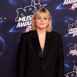 Louane Emera au photocall de la 25ème cérémonie des "NRJ Music Awards (NMA)" au palais des Festivals et des Congrès de Cannes, France, le 10 novembre 2023. © Dominique Jacovides/Bestimage