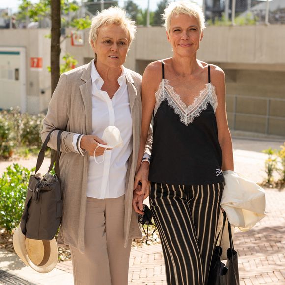 Muriel Robin et Anne Le Nen assistent aux Internationaux de France 2021 à Roland Garros le 6 juin 2021 à Paris, France. Photo de Laurent Zabulon/ABACAPRESS.COM