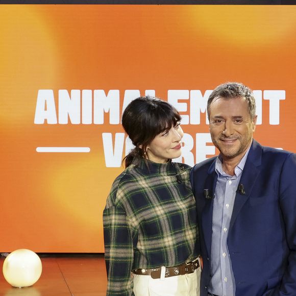 Exclusif - Nolwenn Leroy et Bernard Montiel sur plateau de l'émission "Animalement Vôtre" présentée par B.Montiel et diffusée le 25 janvier 2026 sur France 3, à Paris, France, le 3 décembre 2025. © Jack Tribeca/Bestimage