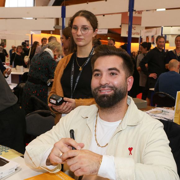 Et en dessert, du pain perdu au caramel !

Kendji Girac à la Hall Georges Brassens de Brive-la-Gaillarde pour la 43 ème Foire du Livre de Brive, le 8 novembre 2025. © Jean-Marc Lhomer/Bestimage