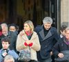 L'humoriste ne vit toutefois pas à Paris 

Exclusif - Pierre-Emmanuel Barré et sa compagne GiedRé  - Obsèques de Jean-Claude Deret, le père de Zabou Breitman au cimetière du Père Lachaise à paris le 17 décembre 2016.