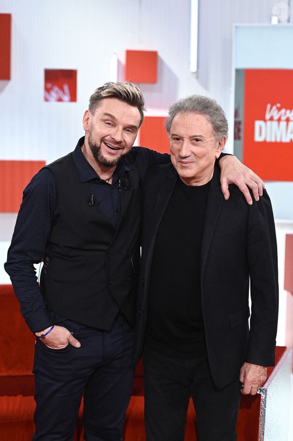 Exclusif - Jeanfi Janssens et Michel Drucker - Enregistrement de l'émission "Vivement dimanche" au studio Rive Gauche, presentée par Michel Drucker . Diffusion sur France 3 le  16/02/2025. © Guillaume Gaffiot/Bestimage