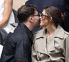 Résultat, Iris Mittenaere et son compagnon Antoine Dupont ont pris une décision radicale : "Du coup, elle peut jouer un peu quand des gens veulent mais sinon, on interdit à la maison".

Antoine Dupont et sa compagne Iris Mittenaere en tribunes lors de la finale messieurs des Internationaux de France de Tennis de Roland Garros 2025 (jour 15), à Paris, France, le 8 juin 2025. © Cyril Moreau/Bestimage