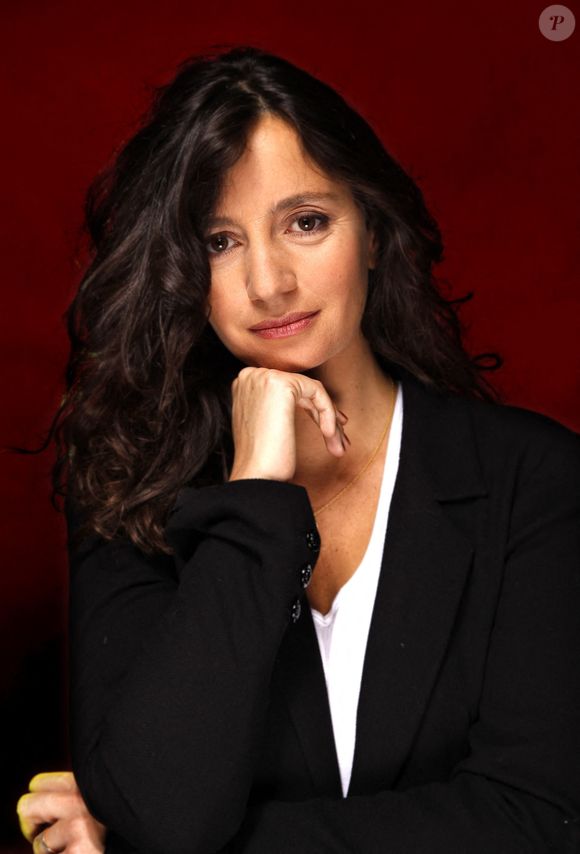 Marion Ruggieri pose lors d'une séance photo à Paris, France, en novembre 2009. Photo par Vim/Abaca