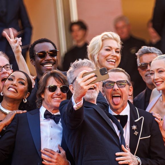 En coulisses, de nombreuses personnes s'activent pour que le Festival soit le plus réussi. 

Tom Cruise et le cast de Mission: Impossible – The Final Reckoning' durant le 78e Festival de Cannes Backgrid UK/ Bestimage