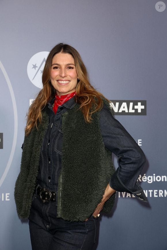 "C'est une chèvre ! Arrête un peu de dire qu'elle est bien ! On a trouvé que ça à France Télé ? Mais elle est nulle ! Mettez pas une fille ! On n'est pas obligés de mettre une fille !"
Laury Thilleman au photocall de la cérémonie d'ouverture du 28ème Festival International du Film de Comédie à l'Alpe d'Huez le 13 janvier 2025.
© Dominique Jacovides / Bestimage