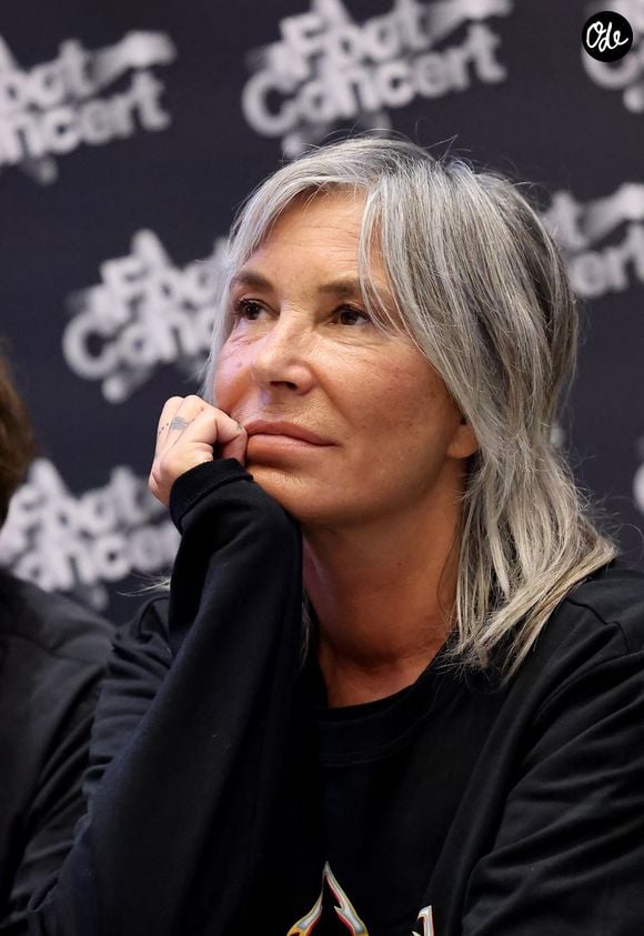 Et malgré son coup de blues amoureux, Zazie a su réaliser un coup de génie

Zazie - Conférence de presse de la nouvelle édition du Foot-Concert organisé par le Réseau A.Ma.N.D./Huntington Avenir à la LDLC Arena à Lyon le 11 Novembre 2024. © Dominique Jacovides/Bestimage