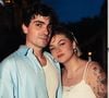 Après plusieurs années de vie commune
Louane et Florian Rossi ont fêté leurs fiançailles Le couple, qui a une fille prénommée Esmée, a partagé des photos de la fête sur Instagram.