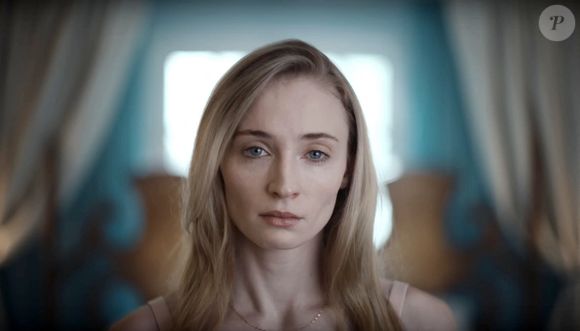 Los Angeles, USA Premier aperçu de la star de Game of Thrones Sophie Turner dans le rôle d'une star de cinéma scandalisée luttant pour sa vie dans la bande-annonce de Trust.