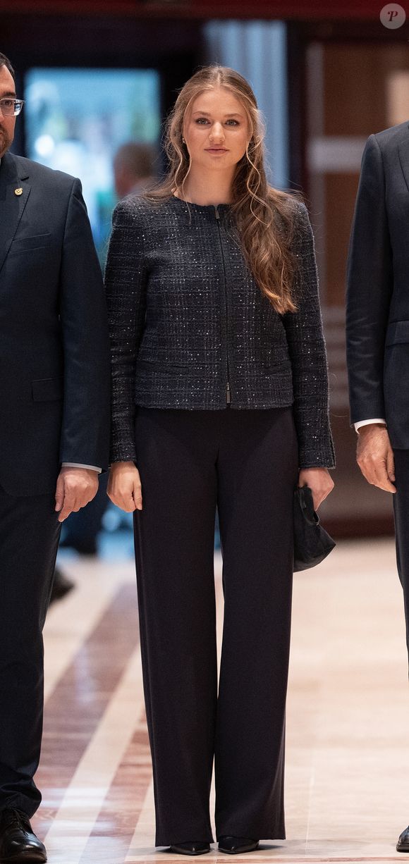 Le roi Felipe VI, la reine Letizia, la princesse héritière Leonor et la princesse Sofia assistent au concert de clôture de la 33ème Semaine musicale à Oviedo. Photo by LALO YASKY / BESTIMAGE