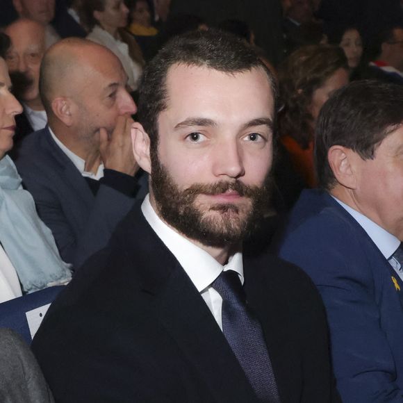 Une nouvelle partagée par le quotidien "Libération" qui consacre un portrait au dernier fils de Nicolas Sarkozy

Louis Sarkozy lors d'une cérémonie organisée par le Conseil des institutions juives de France (CRIF) en hommage aux victimes des attentats du Hamas du 7 octobre 2023 contre Israël, à l'occasion du premier anniversaire de l'événement, à Paris, le 7 octobre 2024. 

© Jack Tribeca / Bestimage
