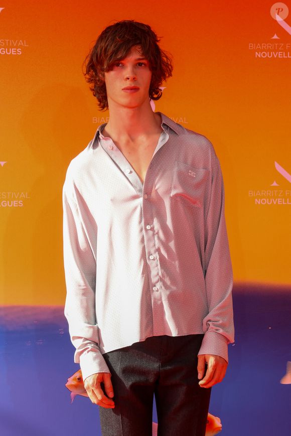 L'acteur Paul Kircher - Cérémonie d'ouverture du 3ème Festival International du Film "Nouvelles Vagues" de Biarritz le 24 juin 2025. © Jean-Marc Lhomer/Bestimage