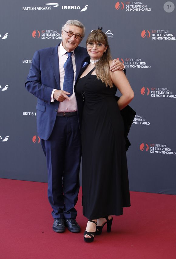 Olivier Lejeune et Laetitia Nahun sur le tapis rouge du photocall de la cérémonie d'ouverture du 62ème Festival de Télévision de Monte-Carlo, le 16 juin 2023. 

Photo : Denis Guignebourg / BestImage
