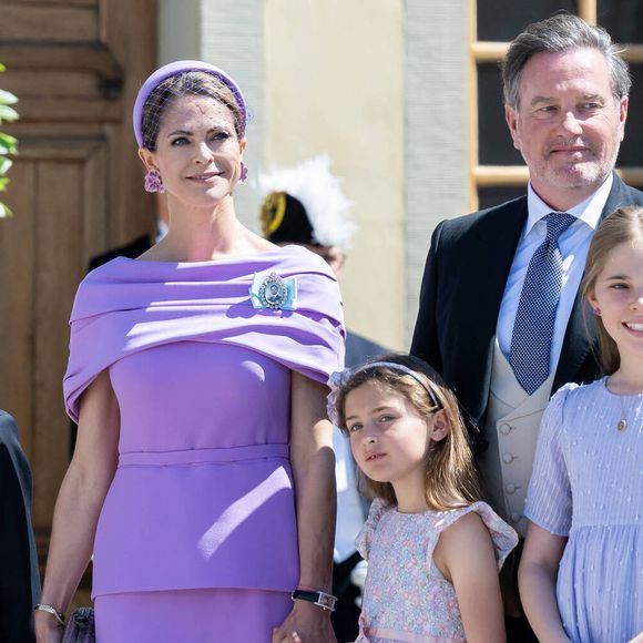 Princesse Madeleine (la princesse Madeleine de Suède), Chris O'Neill, princesse Leonore (la princesse Leonore de Suède), prince Nicolas, princesse Adrienne, baptême de la princesse Ines dans l'église du château de Drottningholm, sur l'île de Lovön, commune d'Ekerö, Suède, 13 juin 2025. © Dana Press / Bestimage