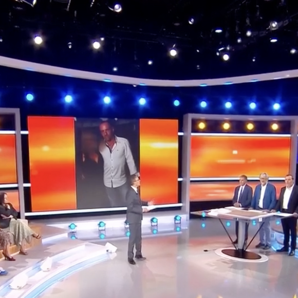 Julien Courbet obligé d'interrompre son émission en direct après un malaise. M6