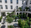 En cuisine, le chef bellifontain Robin Sanchez propose une carte bistronomique saisonnière et entièrement faite maison.

Le restaurant "Le Cadran" rouvre ses portes à l'hôtel Napoléon, à Fontainebleau.