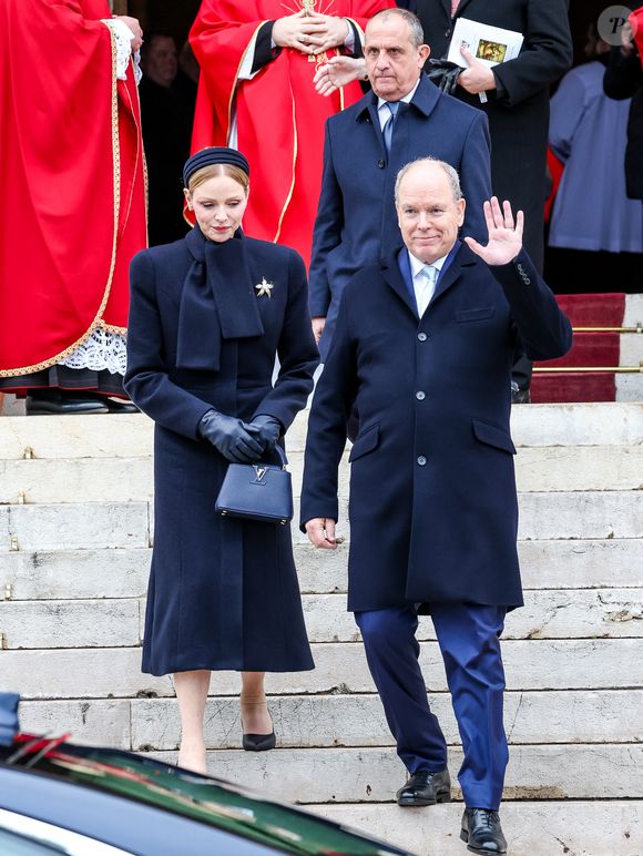 Le prix moyen du mètre carré y atteint désormais le montant record de 57 569 euros.

Le prince Albert II de Monaco et la princesse Charlène de Monaco ont assisté à la messe pontificale, dans le cadre des célébrations de la Sainte-Dévote à la cathédrale de Monaco, le 27 janvier 2026. © Claudia Albuquerque/Bestimage