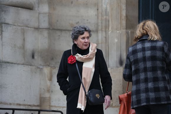 Genevieve Laborde arrive à la cérémonie d'enterrement de Catherine Laborde à l'église Saint-Roch à Paris, France, le 6 février 2025. L'emblématique présentatrice météo de TF1 est décédée le 28 janvier 2025 à l'âge de 73 ans, des suites d'une démence à corps de Lewy, une maladie neurodégénérative dont Catherine Laborde souffrait depuis 2014. Photo by Nasser Berzane/ABACAPRESS.COM