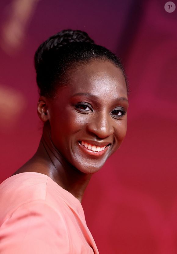 Elle incarne une nouvelle génération engagée et moderne.

Eye Haidara - Tapis rouge dans le cadre de la 22ème édition du Festival International du Film de Marrakech le 5 décembre 2025. © Dominique Jacovides/Bestimage