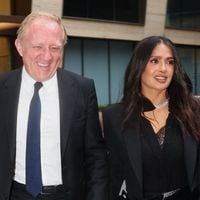 "Je ne peux pas l’aimer plus" : Salma Hayek heureuse après la naissance d'un bébé encore prénommé François chez les Pinault