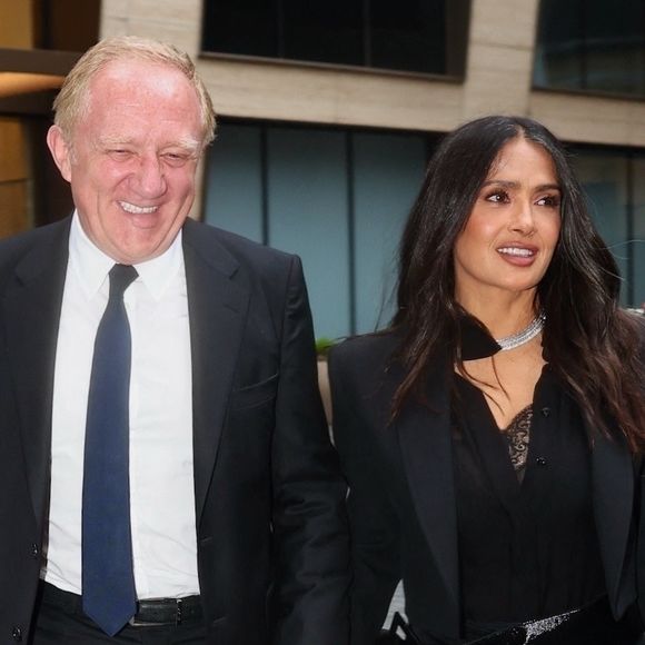 Salma Hayek file le parfait amour avec François-Henri Pinault

Salma Hayek et son mari François-Henri Pinault profitent d'un dîner d'anniversaire en tête-à-tête à New York, après leur séjour à Cannes.
Crédit : Backgrid USA / Bestimage