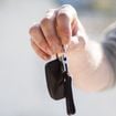 Mettre ses clefs de voiture dans le micro-onde : une technique efficace contre le vol
