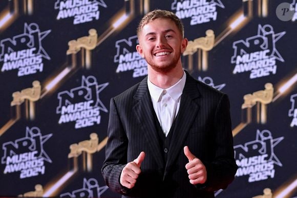 Miguel Mattioli a.k.a. Michou assiste aux 26ème NRJ Music Awards le 01 novembre 2024 à Cannes, France. Photo par Franck Castel/Abacapress.com