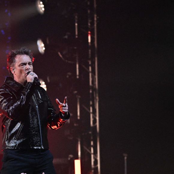 David Hallyday a indiqué dans une interview sur RFM, en 2025, que son fils n'avait encore rien "prouvé".

David Hallyday se produit au Dôme de Paris, en France, le 18 mars 2025. 

Photo de Christophe Meng / ABACAPRESS.COM