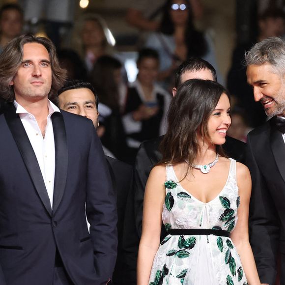 Alexandre Smia, Dimitri Rassam, Lyna Khoudri, Martin Bourboulon - Montée des marches du film « 13 jours 13 nuits » lors du 78ème Festival International du Film de Cannes, au Palais des Festivals à Cannes. Le 23 mai 2025
© Jacovides-Moreau / Bestimage